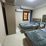 Mosadak Apartment