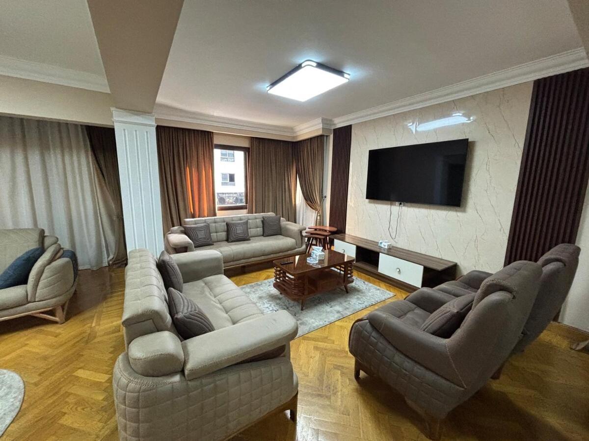 Apartment Mosadak Cairo